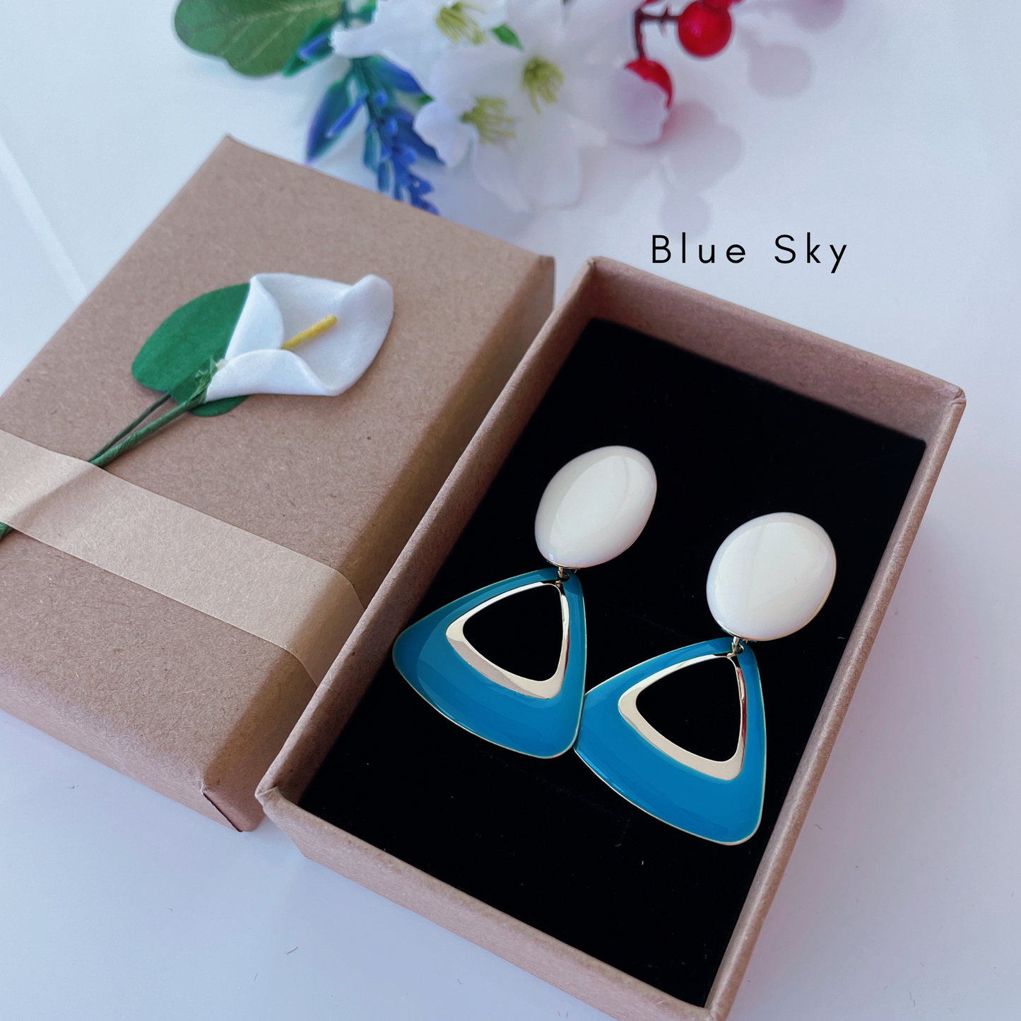 Radiant Happiness Earring Collection