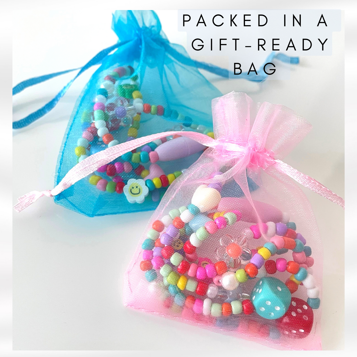 CHABAEBAE Stretchable Rainbow Necklace