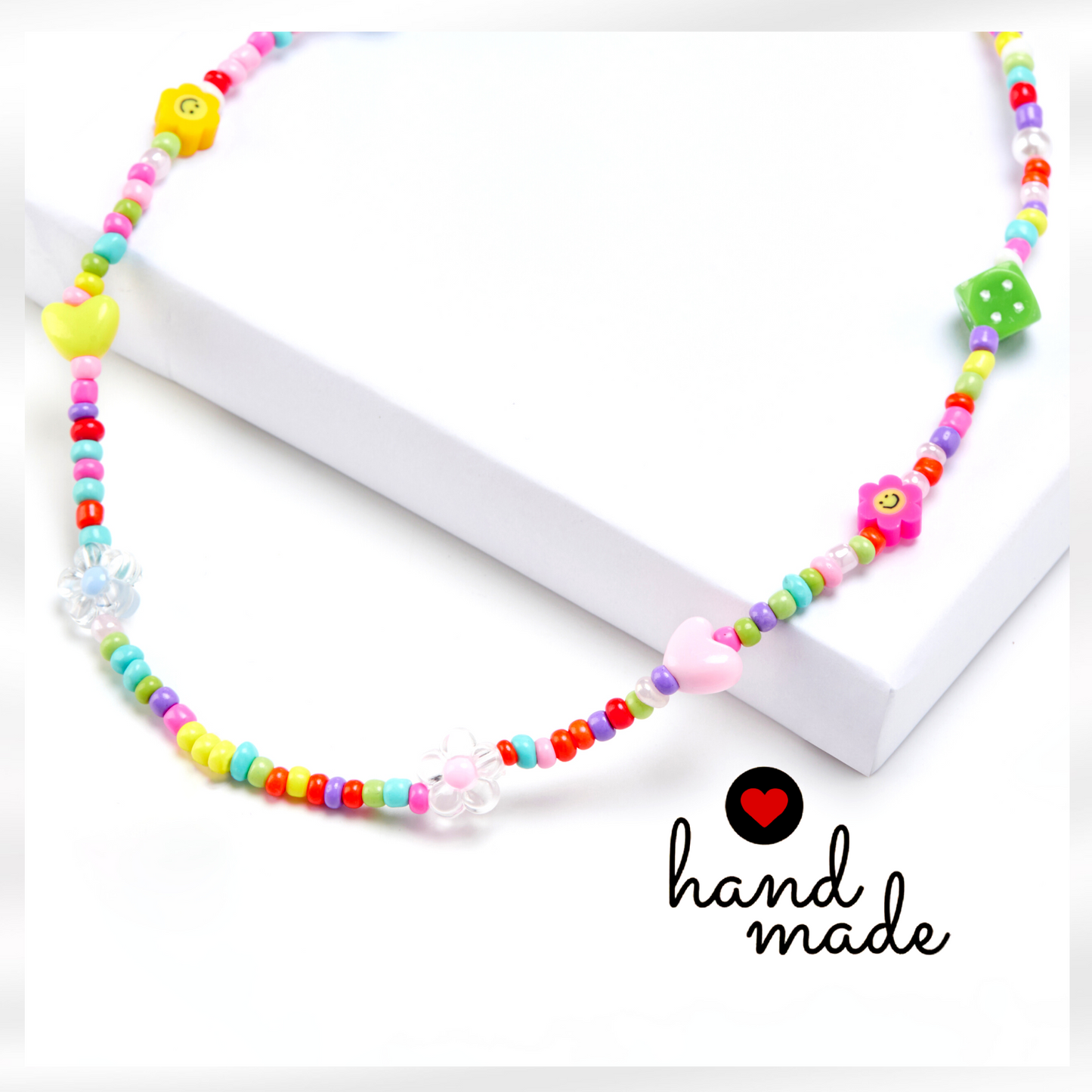CHABAEBAE Stretchable Rainbow Necklace